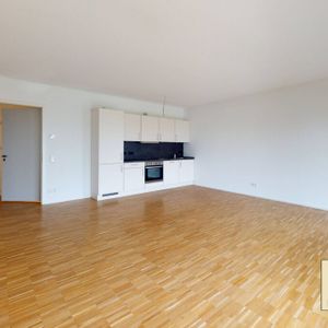 Helle 2-Zimmer-Wohnung mit Einbauküche in urbaner Lage - Photo 3