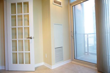 For Lease - 763 Bay Street Unit# 3102, Toronto, Ontario - Photo 3