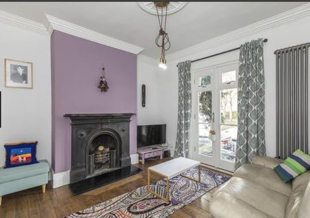 4 Bed End Terrace, Catherine Grove, SE10 - Photo 5
