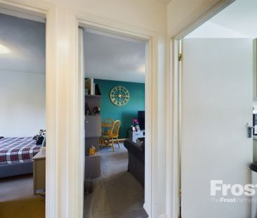 Percy Avenue, Ashford, Surrey,TW15 - Photo 5