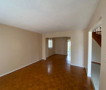 For Lease - 1 Kay Drive, Toronto, Ontario - Photo 3