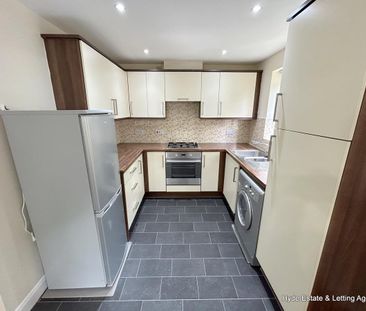 Flat 45 The Horizons, Moss Lane, BL6 5GH - Photo 5