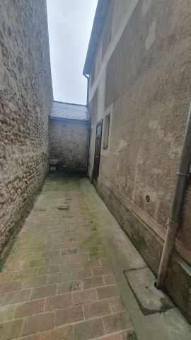 Location Maison 2 pièces 74m² ETAMPES 91150 - Photo 5