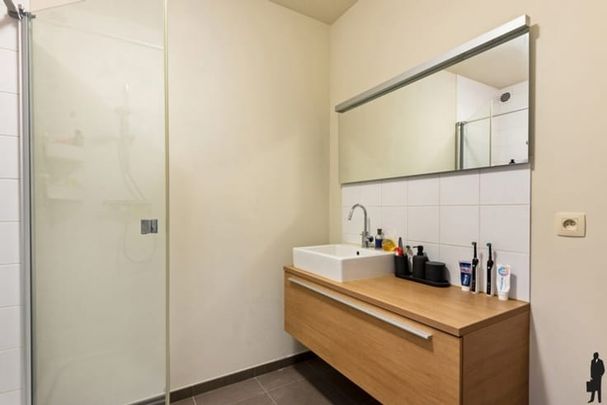 Appartement te huur - Photo 1