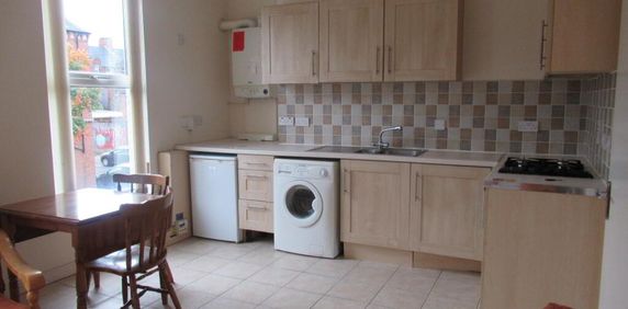 Unit 3, 43 Fitzroy Avenue, Belfast, BT7 1HS - Photo 2