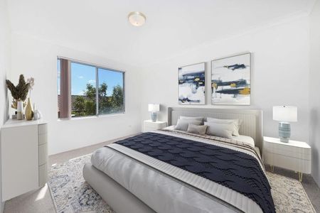 Airy Apartment With Lock Up Garage - Photo 3