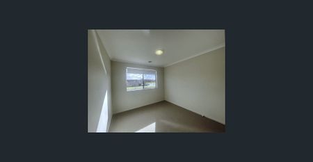 PERFECT FAMILY HOME - Photo 3