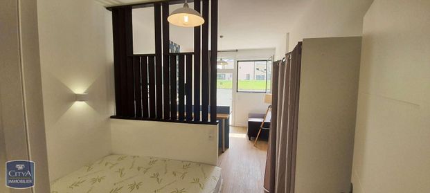 Location Appartement 1 pièce 24m² CHANGE 53810 - Photo 1