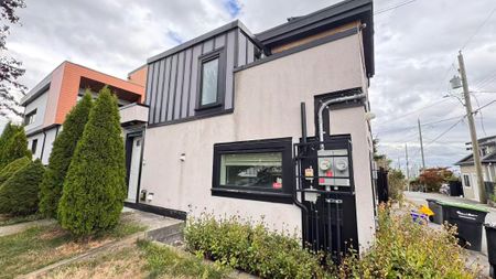 3202 5th Avenue E #Laneway House, Vancouver, BC V5M1P3 - Photo 4