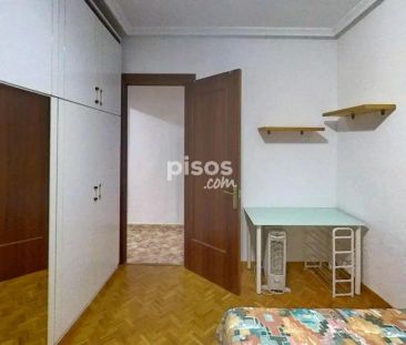 Piso en alquiler en Calle de la Unión - Photo 3