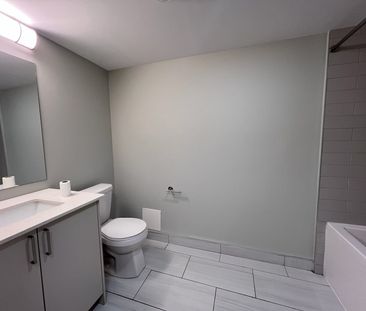 For Lease - 1295 Summerville Avenue Unit# B01, Carlington - Central... - Photo 3