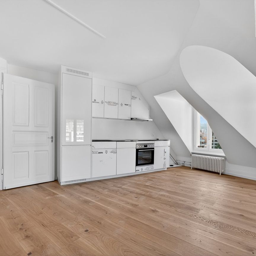 Charmante 3-Zimmer-Wohnung mit Stadtblick im Herzen von Luzern - Foto 1