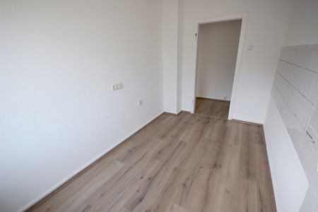 Einziehen & Wohlfühlen! Wohnung für Singles oder Paare - Photo 2