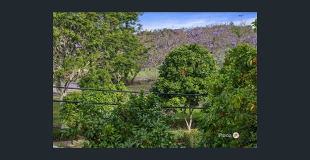 Boutique Park Front Apartment Offering a Coveted Riverside Lifestyle - Photo 3