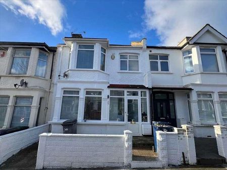 Bertram Road, Hendon, NW4 - Photo 2