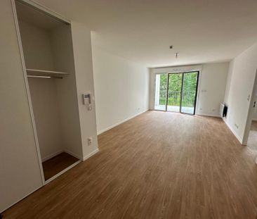Location Appartement 2 pièces 47m² TOURS 37000 - Photo 2