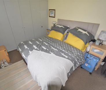 3 bedroom bungalow to rent - Photo 3