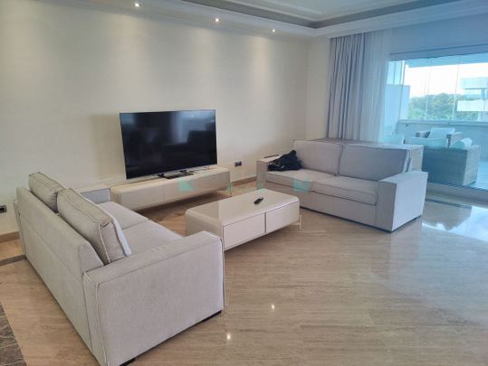 Apartment for rent in Marbella - Photo 1