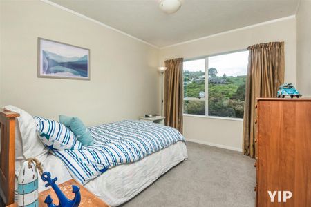 85 Mark Ave, Paparangi - Photo 2