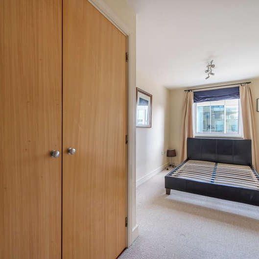 Bramwell Place, Chertsey Road, GU21 - Photo 1