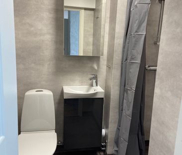 1 rum och kök S:a Järnvägsgatan 9 - Foto 3