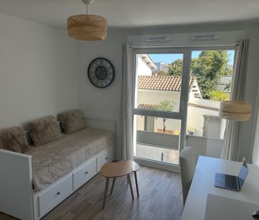 Location Appartement 1 pièce 23m² - Photo 3