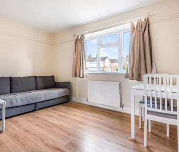2 bedroom semi-detached house to rent - Photo 1