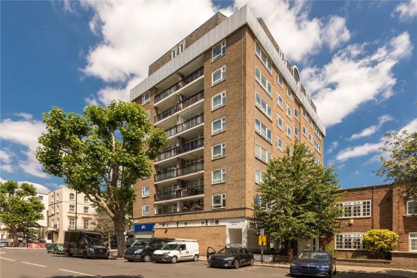 3 bedroom flat in Randolph Avenue - Photo 1