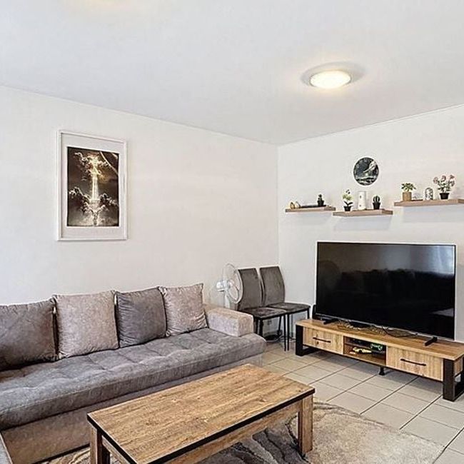 Appartement te huur in Jambes voor € 670 met 1 slaapkamer - Foto 1