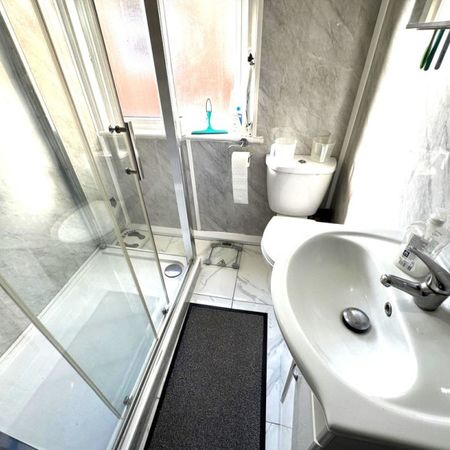 Wilberforce Road, Hendon, NW9 - Photo 4