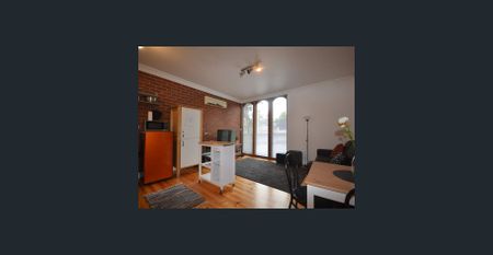 FULLY FURNISHED - AVAILABLE APRIL 2026 - Photo 4