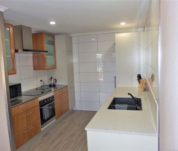 Central Mount Maunganui Townhouse. FULLY FURNISHED - Photo 6