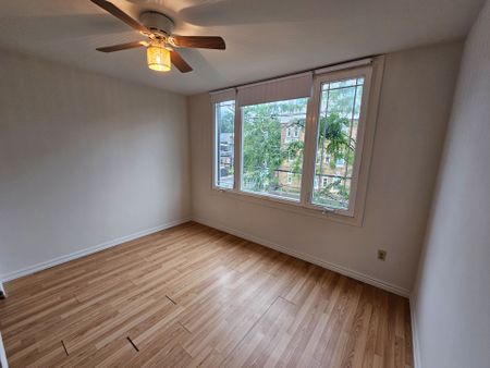 For Lease - 806 College Street Unit# UPPER, Toronto, Ontario - Photo 3