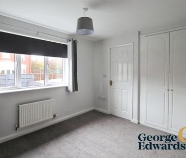 3 bedroom terraced house to rent - Photo 5