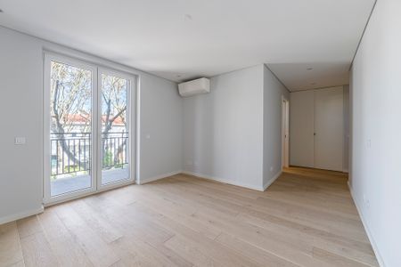 Apartamento T3 para arrendamento sem móveis em condomínio de luxo em Cascais - Photo 3