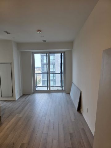 For Lease - 3071 Trafalgar Road Unit# 1610, Oakville, Ontario - Photo 2