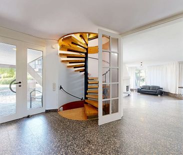 PHI AACHEN – Freistehende Villa mit Garage und schönem Garten in ge... - Photo 2