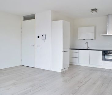 Appartement te huur: Nida Senffstraat 75 1095 MX Amsterdam - Photo 6