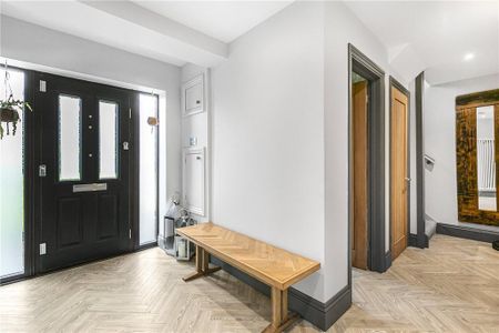 5 bedroom detached house to rent - Photo 3