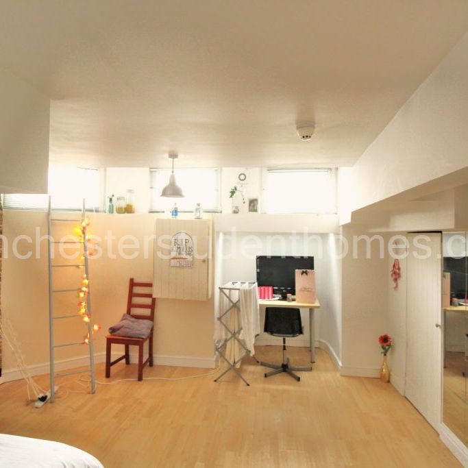 Balmoral Road, Manchester, M14 6WG - Photo 1