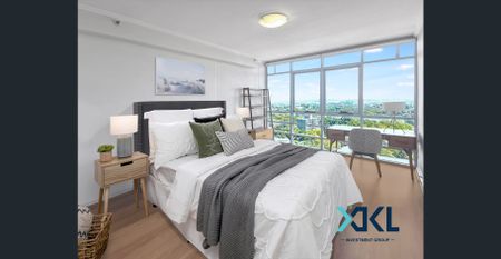 High rise city and water view two bedroom apartment--unfurnished - Photo 3