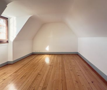 À louer – Duplex de 4.5 pièces en duplex dans le Château de Gléroles - Photo 4