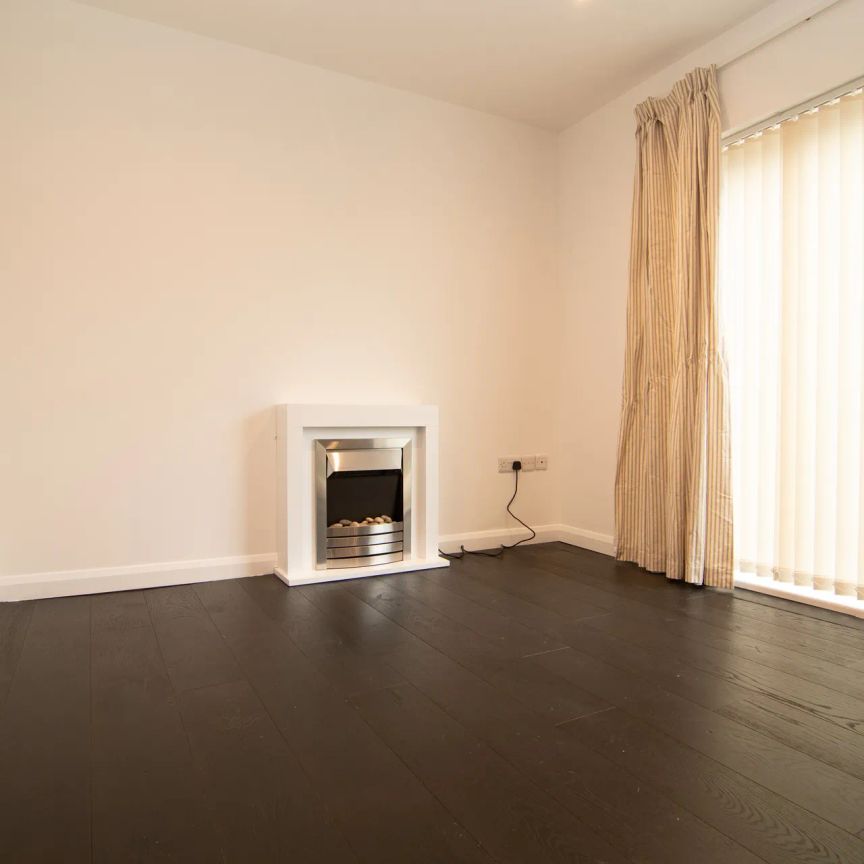 1 bed flat to rent in Columbia Road, , BH10 - Photo 1