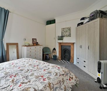 2 bedroom maisonette to rent - Photo 5