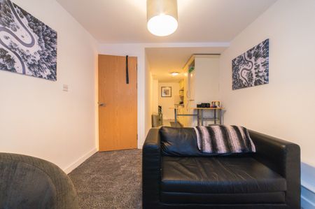 Maplewood Apartments, Llandaff North - Photo 5