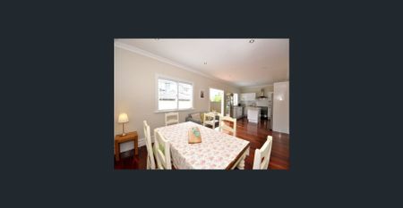 Character Home - Photo 2