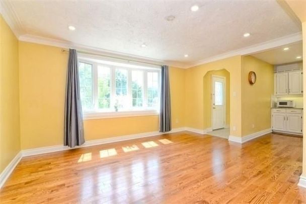 For Lease - 964 Danforth Road, Toronto, Ontario - Photo 1