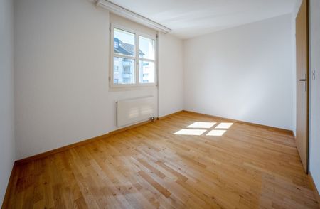 Rent a 3 ½ rooms apartment in Jona - Photo 4