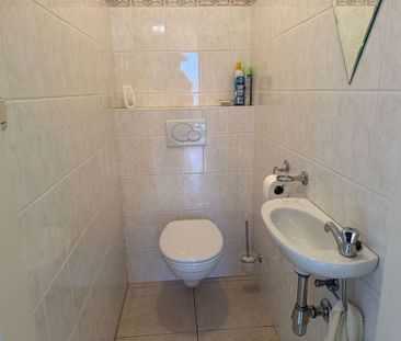 TE HUUR: Ruim appartement met 2 slaapkamers te Heusden-Zolder! - Photo 4