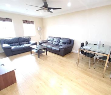 2 bedroom apartment to rent - Photo 2